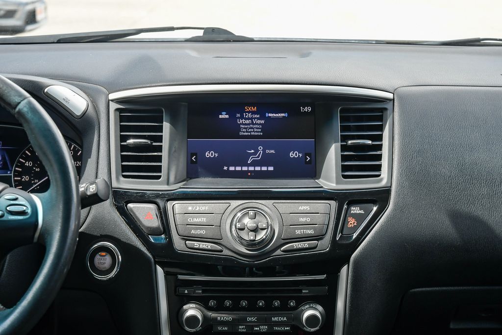 Thumbnail: 2017 Nissan Pathfinder - 13