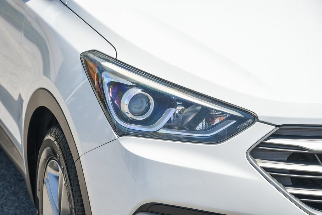 Thumbnail: 2017 Hyundai Santa Fe - 18