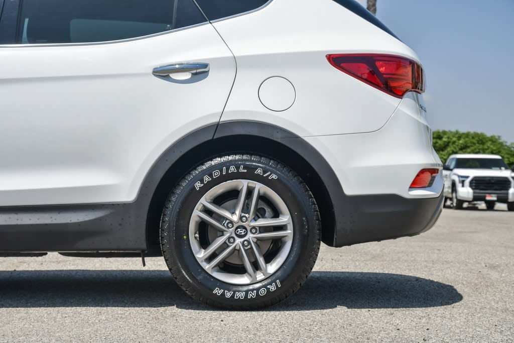 Thumbnail: 2017 Hyundai Santa Fe - 6