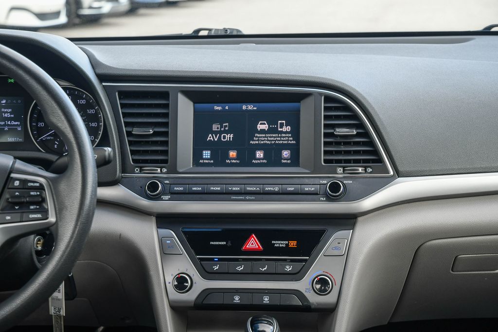 Thumbnail: 2018 Hyundai Elantra - 14