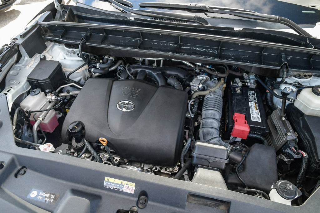 Thumbnail: 2021 Toyota Highlander - 8