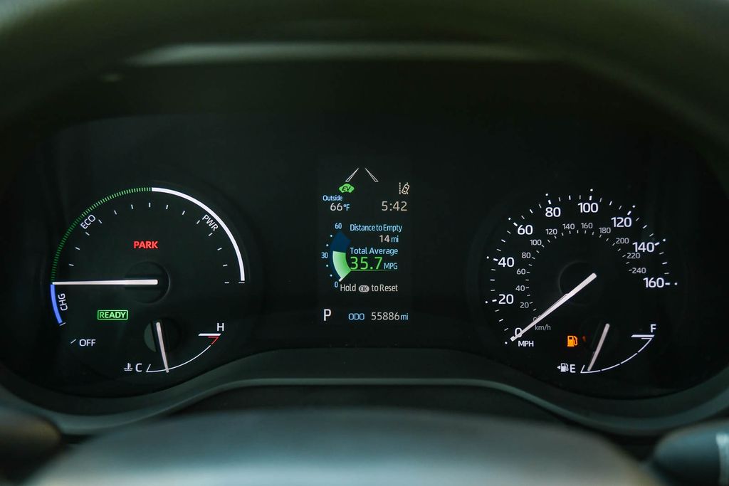 Thumbnail: 2024 Toyota Sienna - 16