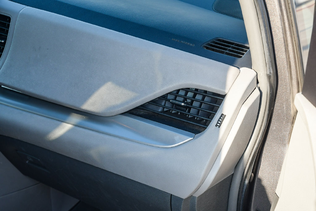 Thumbnail: 2018 Toyota Sienna - 22