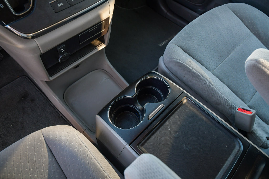Thumbnail: 2018 Toyota Sienna - 13