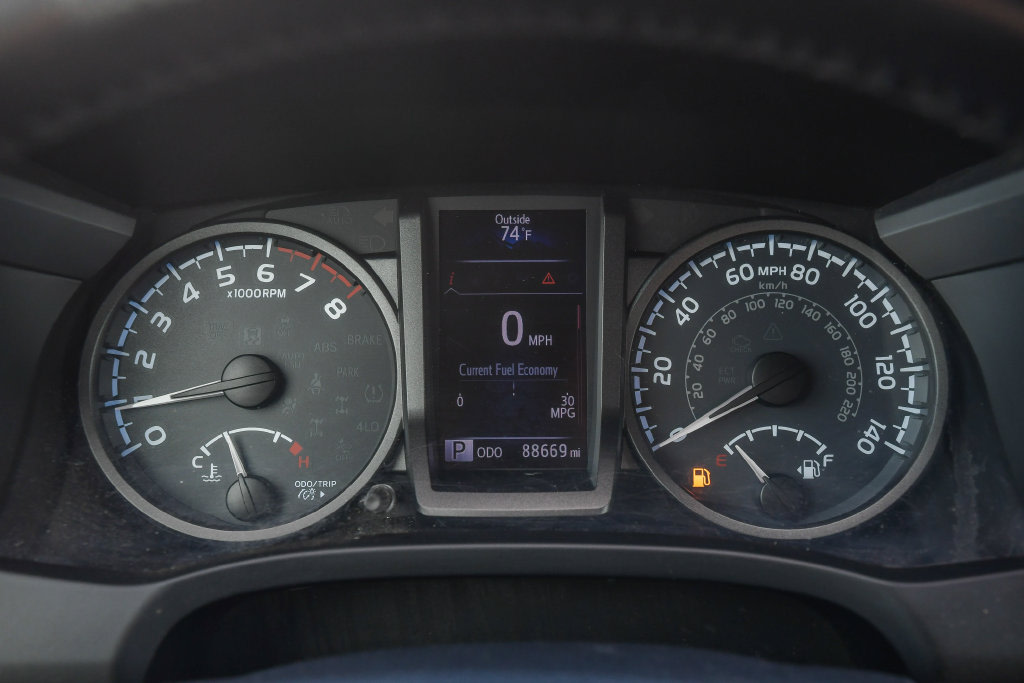 Thumbnail: 2019 Toyota Tacoma - 26