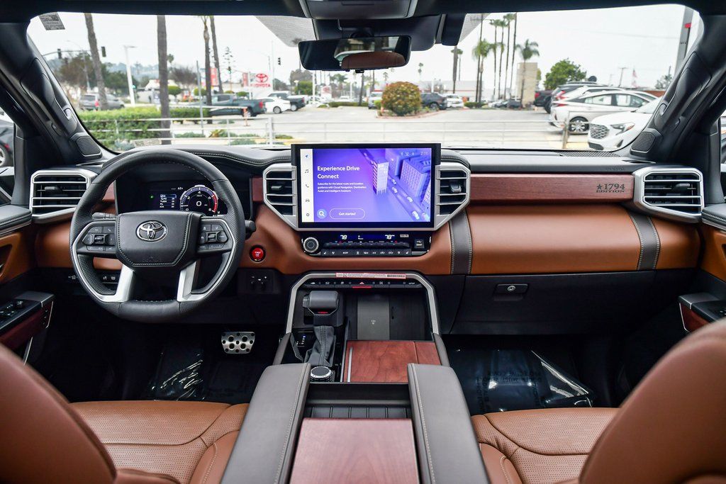 Thumbnail: 2025 Toyota Tundra - 9