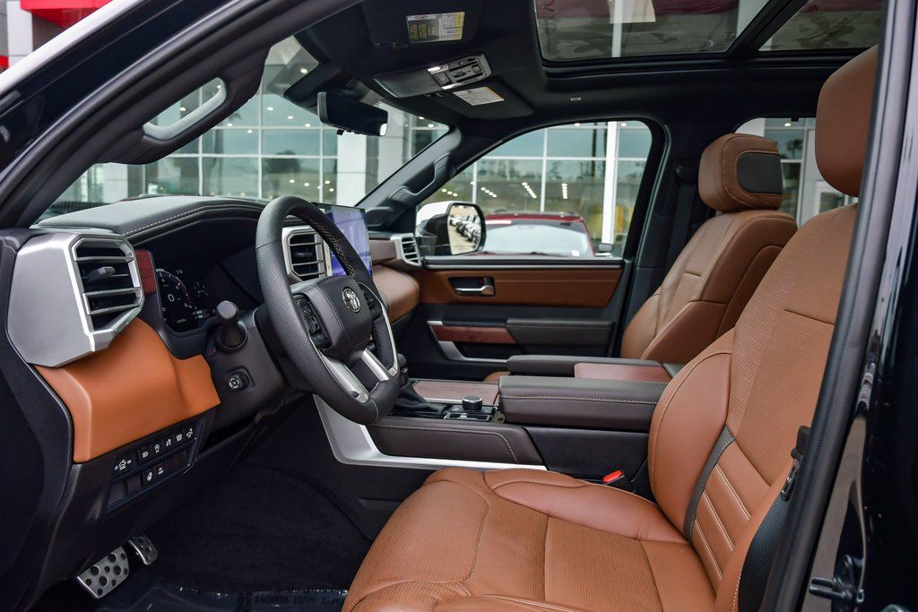 Thumbnail: 2025 Toyota Tundra - 11