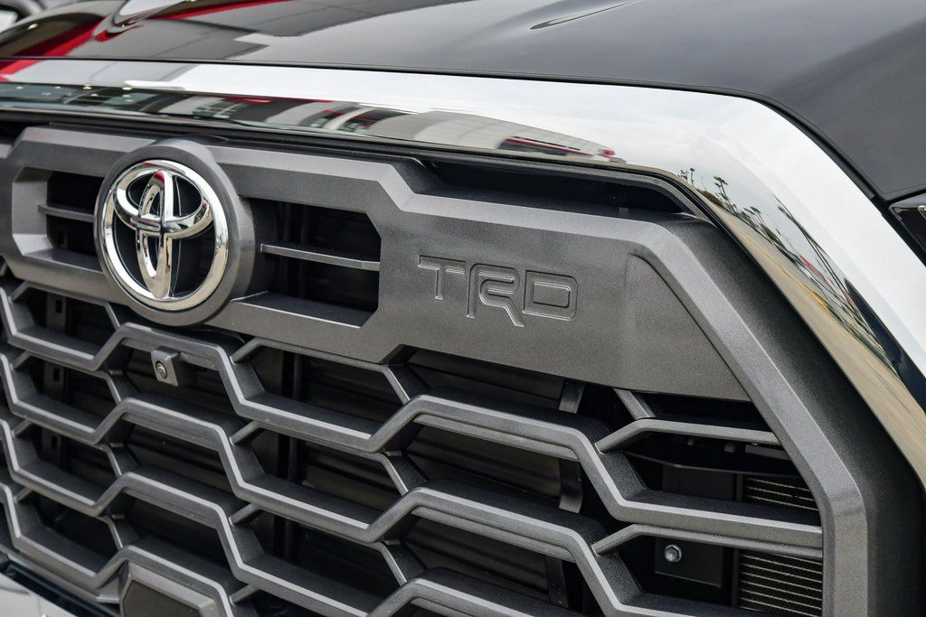 Thumbnail: 2025 Toyota Tundra - 21