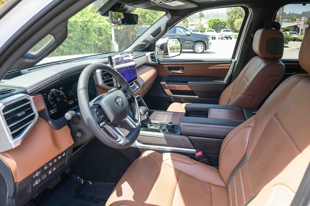 Thumbnail: 2025 Toyota Tundra - 9