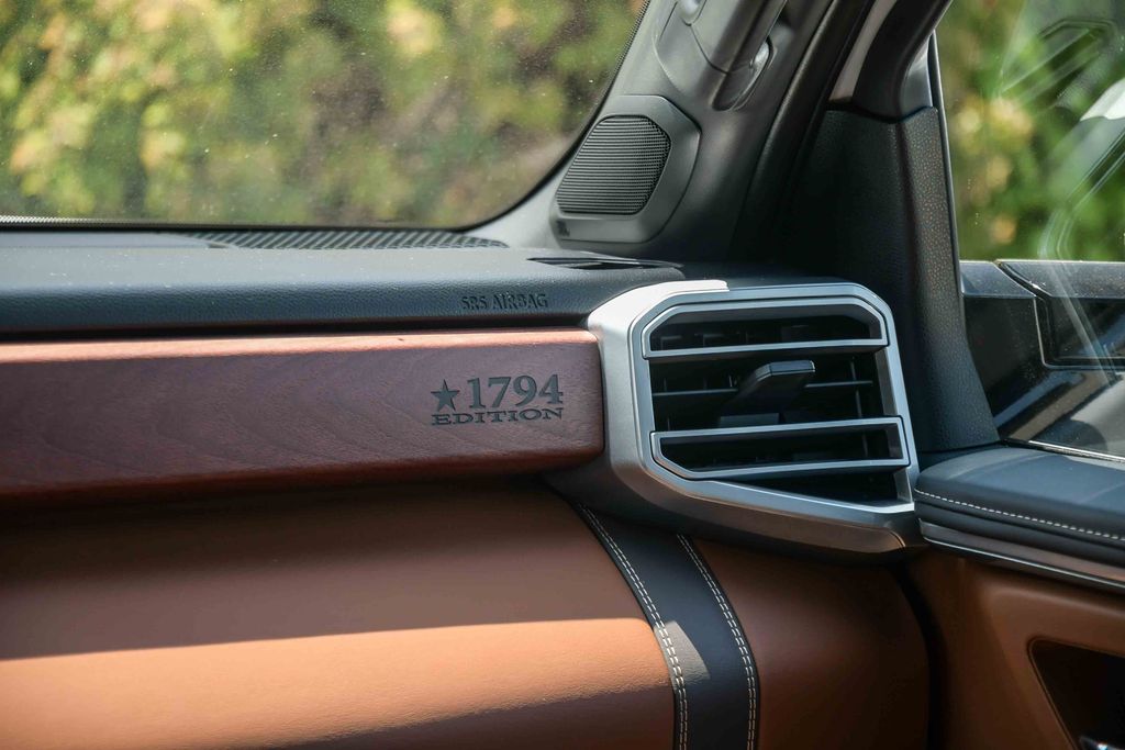Thumbnail: 2025 Toyota Tundra - 24