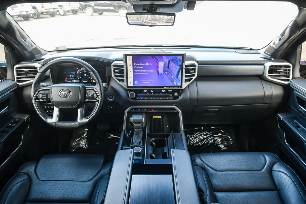 Thumbnail: 2023 Toyota Tundra - 9