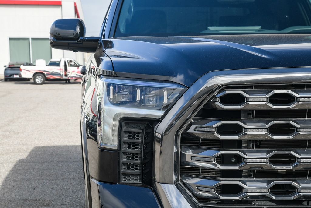 Thumbnail: 2023 Toyota Tundra - 6
