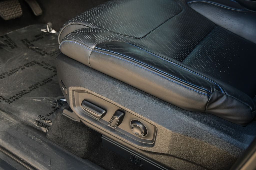 Thumbnail: 2023 Toyota Tundra - 28