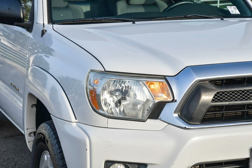 2013 Toyota Tacoma SR5 18