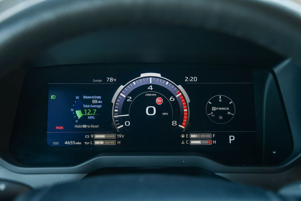 Thumbnail: 2024 Toyota Tundra - 15