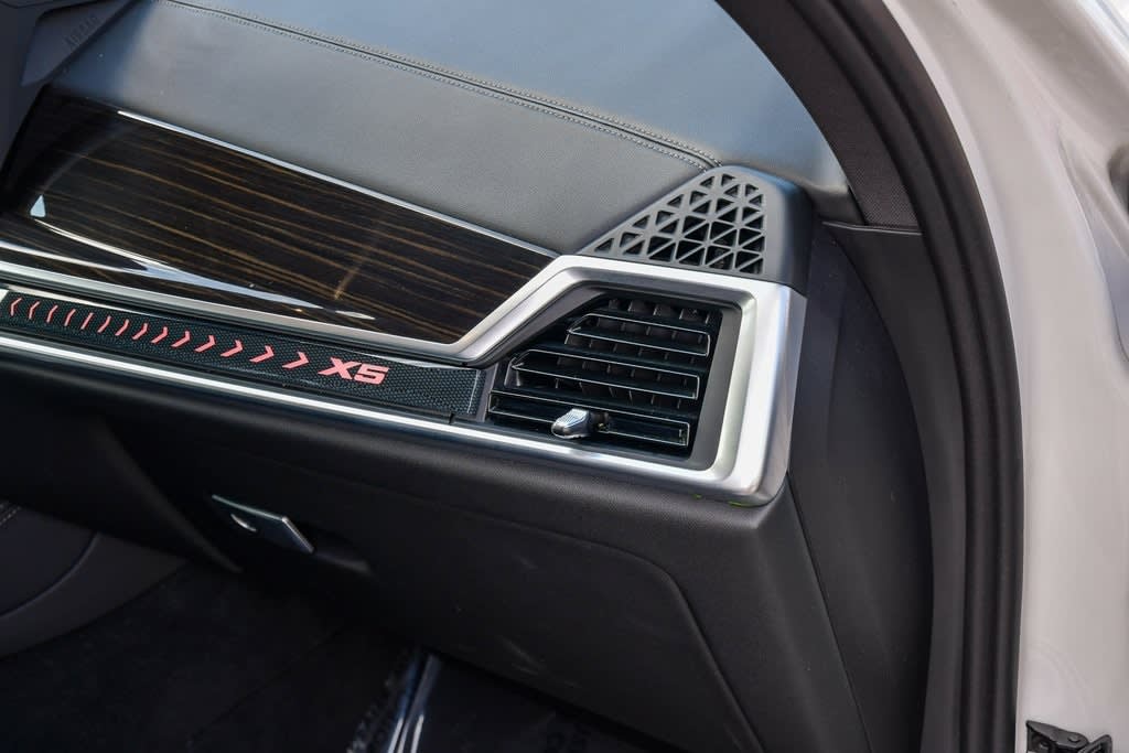 Thumbnail: 2024 BMW X5 - 23