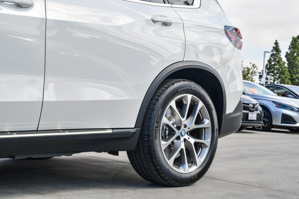 Thumbnail: 2024 BMW X5 - 21