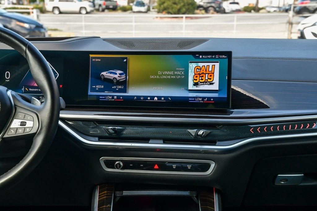 Thumbnail: 2024 BMW X5 - 13