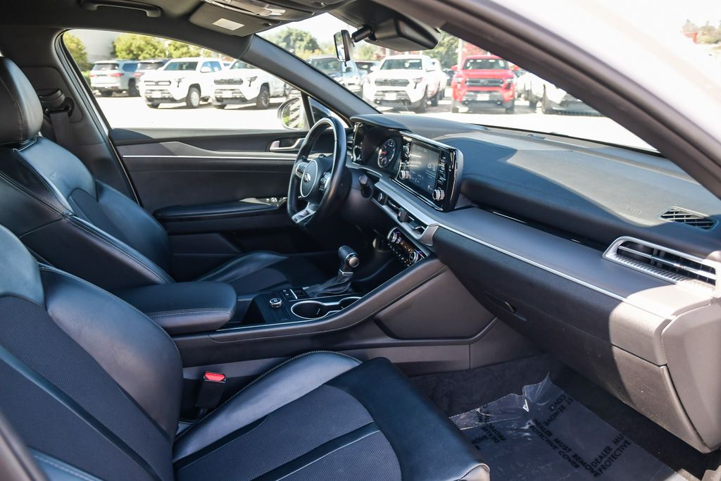 Thumbnail: 2021 Kia K5 - 12