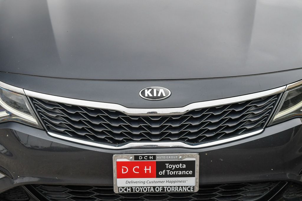 Thumbnail: 2019 Kia Optima - 17