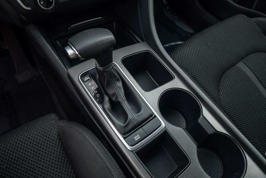 Thumbnail: 2019 Kia Optima - 13