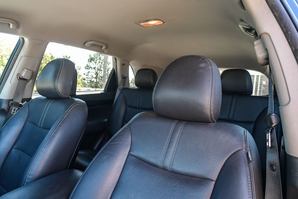 Thumbnail: 2014 Kia Sorento - 23