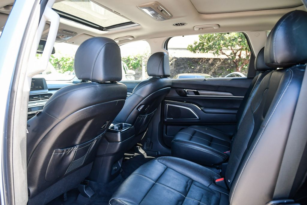 Thumbnail: 2021 Kia Telluride - 11