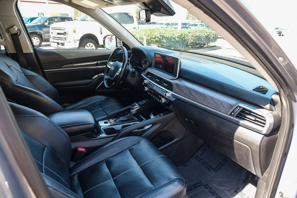 Thumbnail: 2021 Kia Telluride - 12