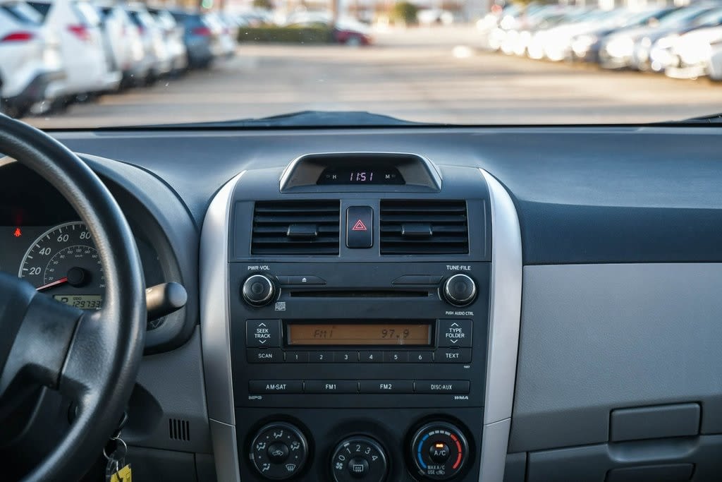 2013 Toyota Corolla Base 14