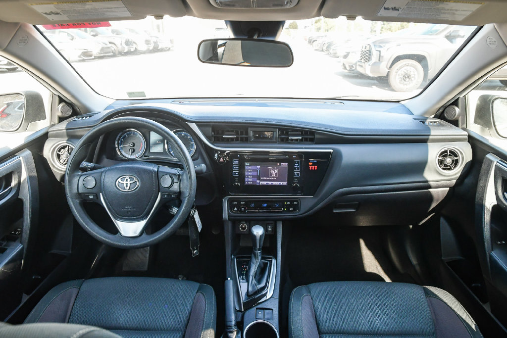 Thumbnail: 2018 Toyota Corolla - 9