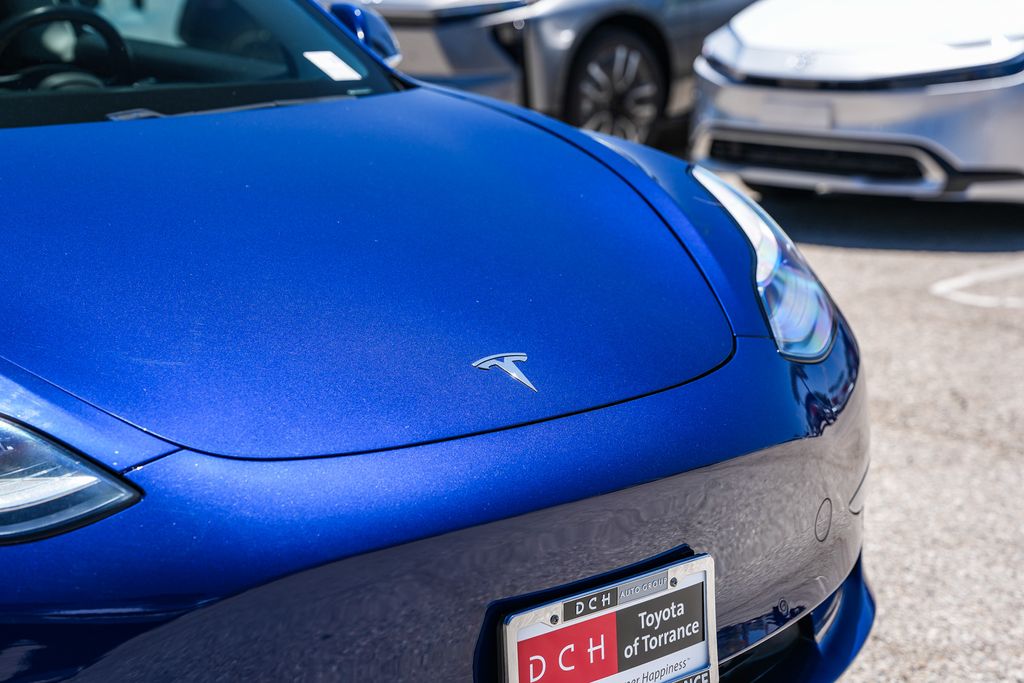 Thumbnail: 2019 Tesla Model 3 - 6