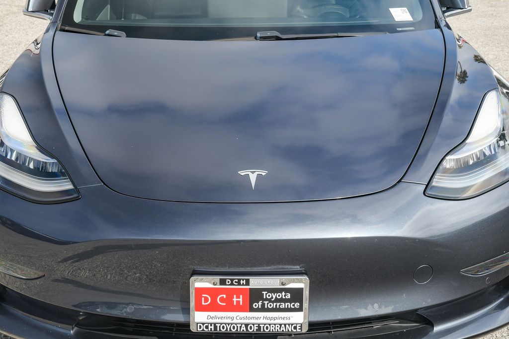 Thumbnail: 2019 Tesla Model 3 - 6