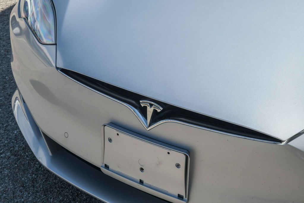 Thumbnail: 2017 Tesla Model S - 6