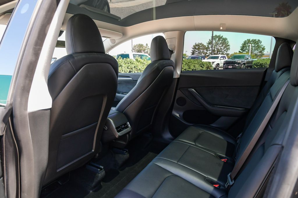 Thumbnail: 2024 Tesla Model Y - 11