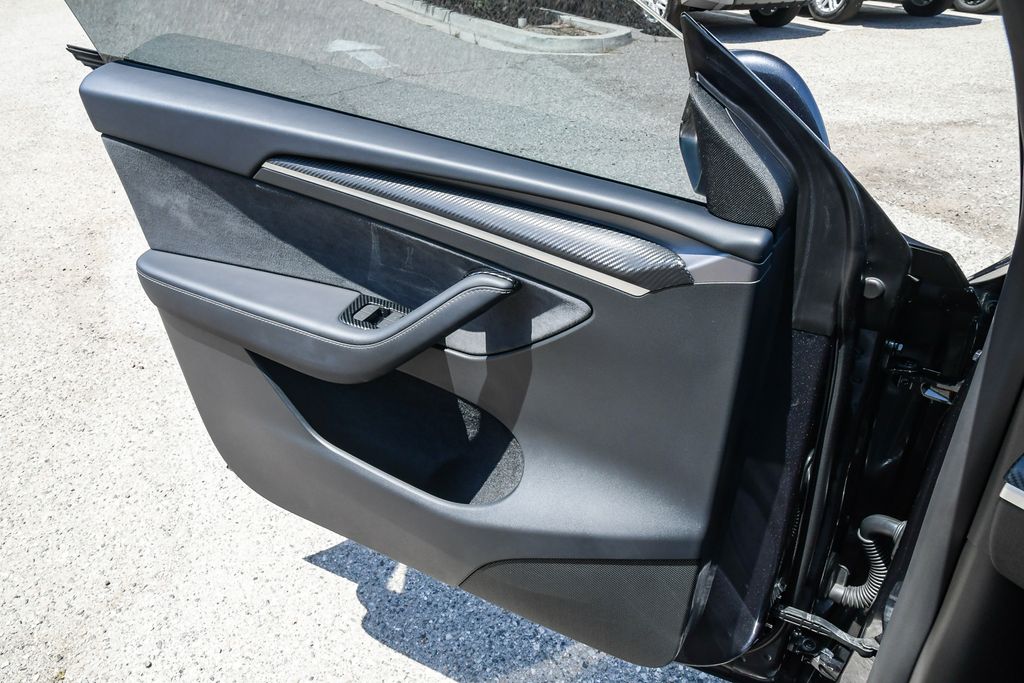 Thumbnail: 2024 Tesla Model Y - 24