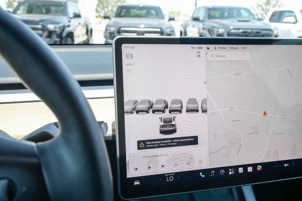 Thumbnail: 2022 Tesla Model Y - 22