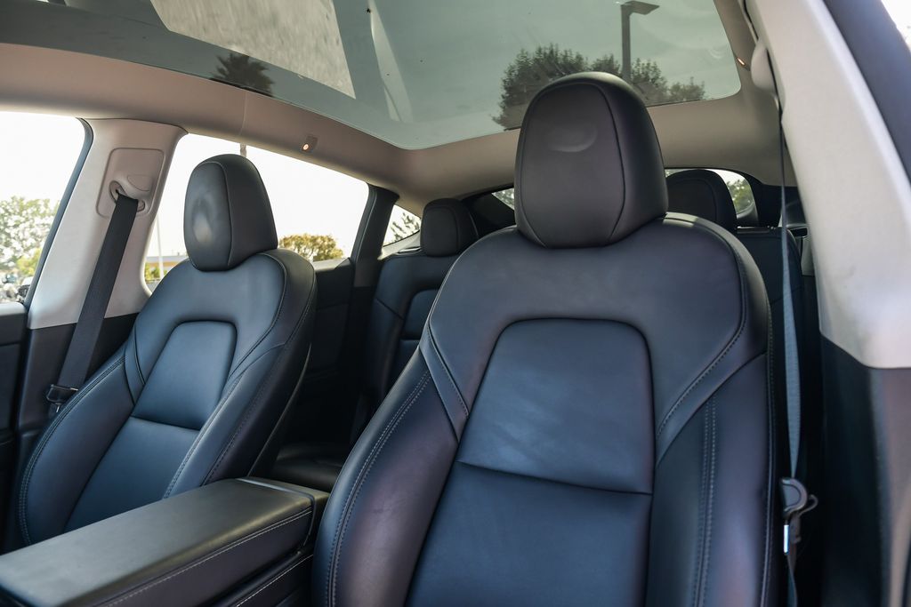 Thumbnail: 2025 Tesla Model Y - 23