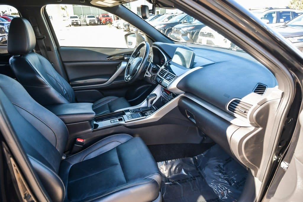 Thumbnail: 2020 Mitsubishi Eclipse Cross - 9