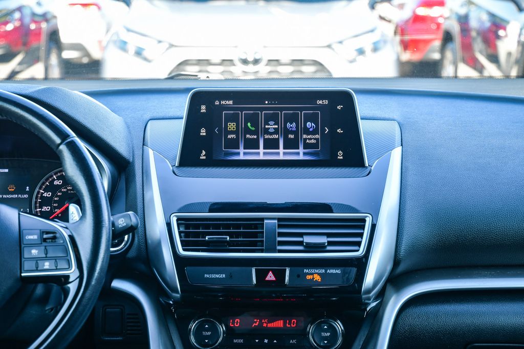 Thumbnail: 2020 Mitsubishi Eclipse Cross - 13