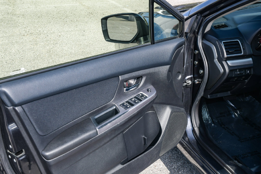 Thumbnail: 2015 Subaru Impreza - 29