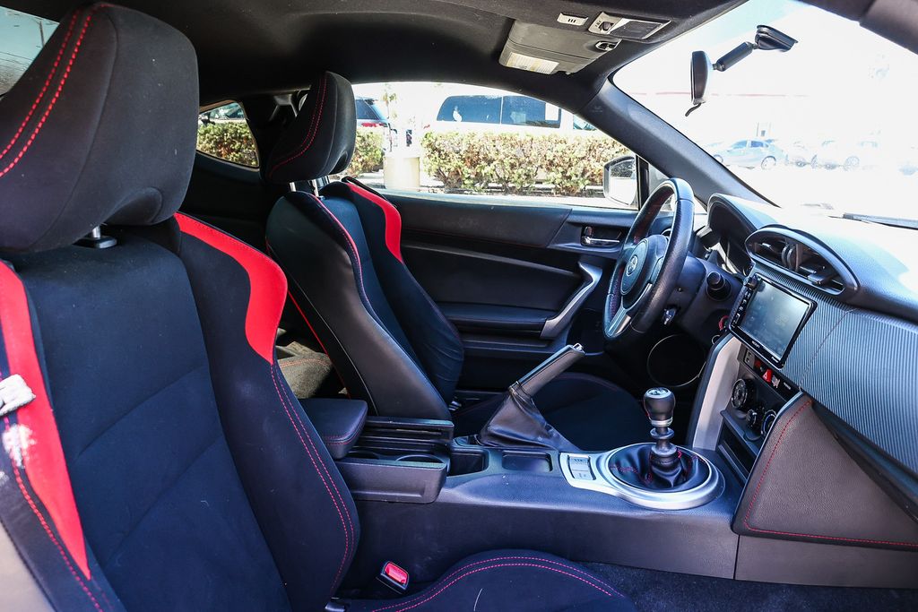 Thumbnail: 2016 Scion FR-S - 9