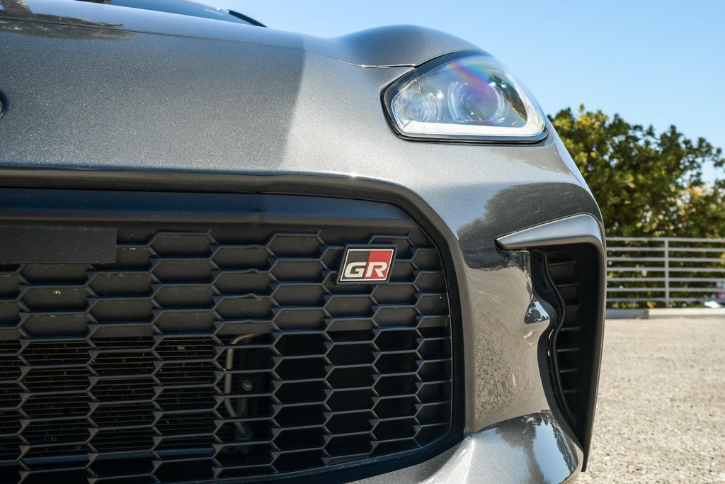 Thumbnail: 2023 Toyota GR86 - 6