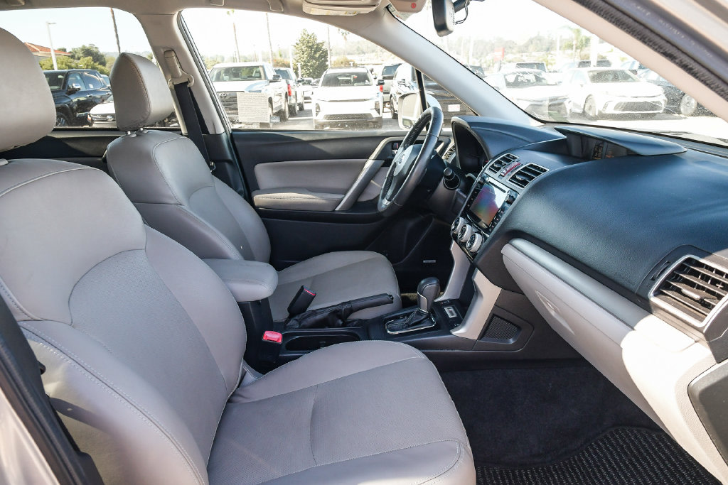 Thumbnail: 2016 Subaru Forester - 10