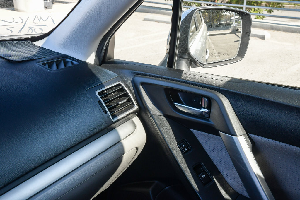 Thumbnail: 2016 Subaru Forester - 27