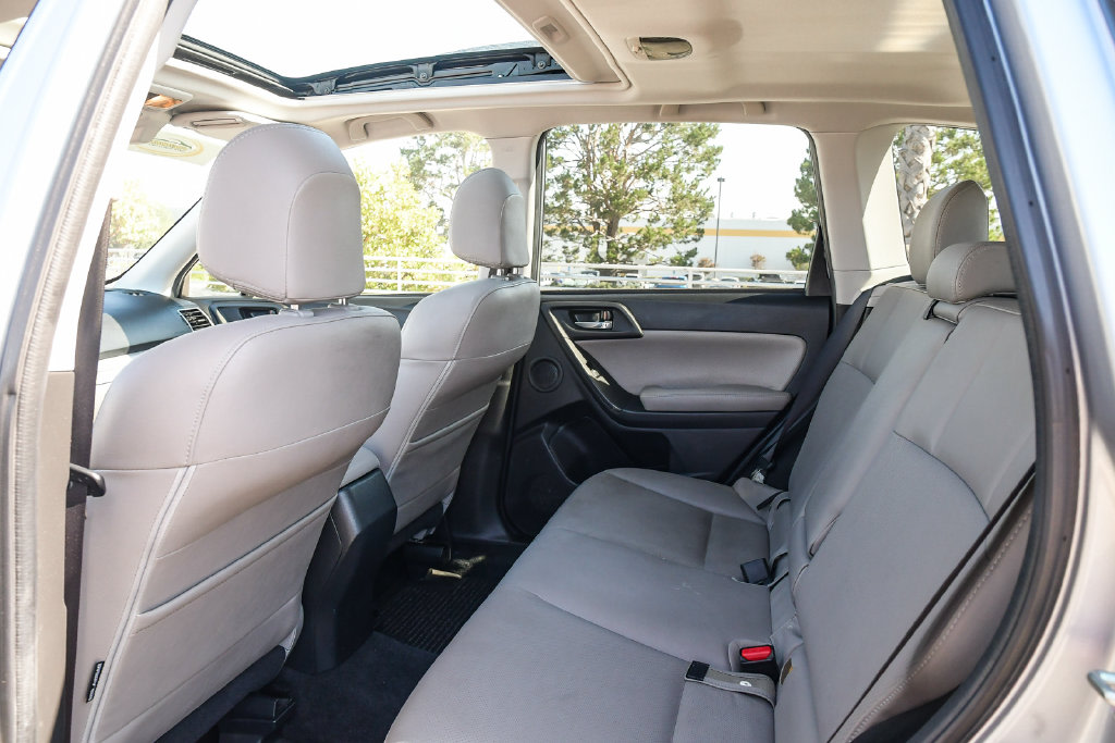 Thumbnail: 2016 Subaru Forester - 12