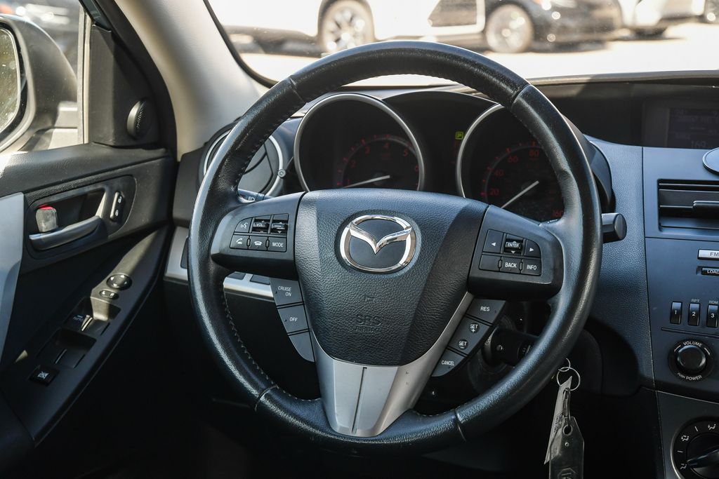Thumbnail: 2011 Mazda Mazda3 - 2