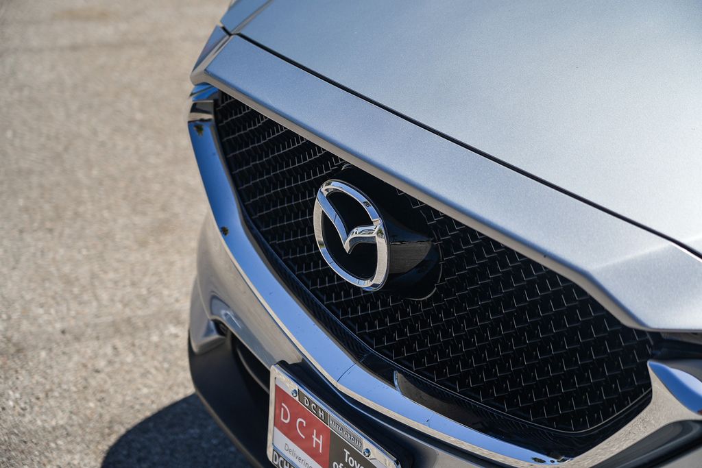 Thumbnail: 2017 Mazda CX-5 - 6