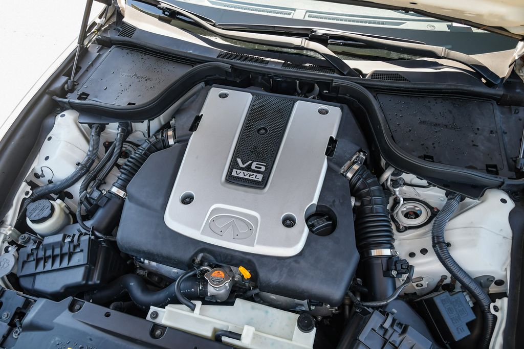 Thumbnail: 2014 INFINITI Q60 - 8