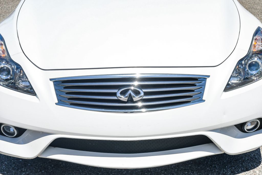 Thumbnail: 2014 INFINITI Q60 - 19