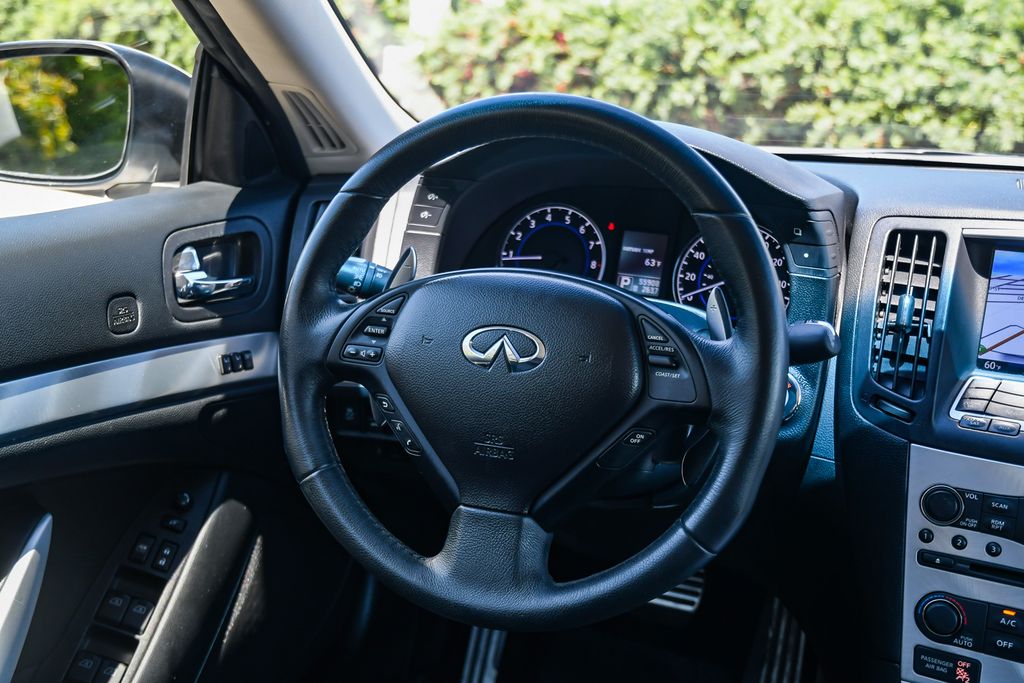 Thumbnail: 2014 INFINITI Q60 - 2